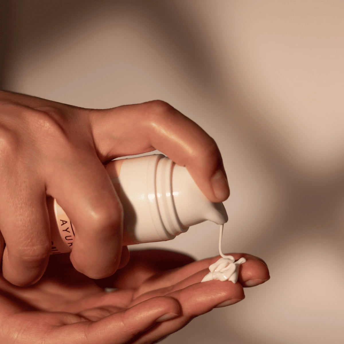 Konsystencja kremu Sattva Sunbalance SPF