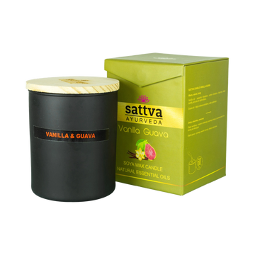 Świeca sojowa Sattva Soy Candle- Wanilia i guawa - Product Image